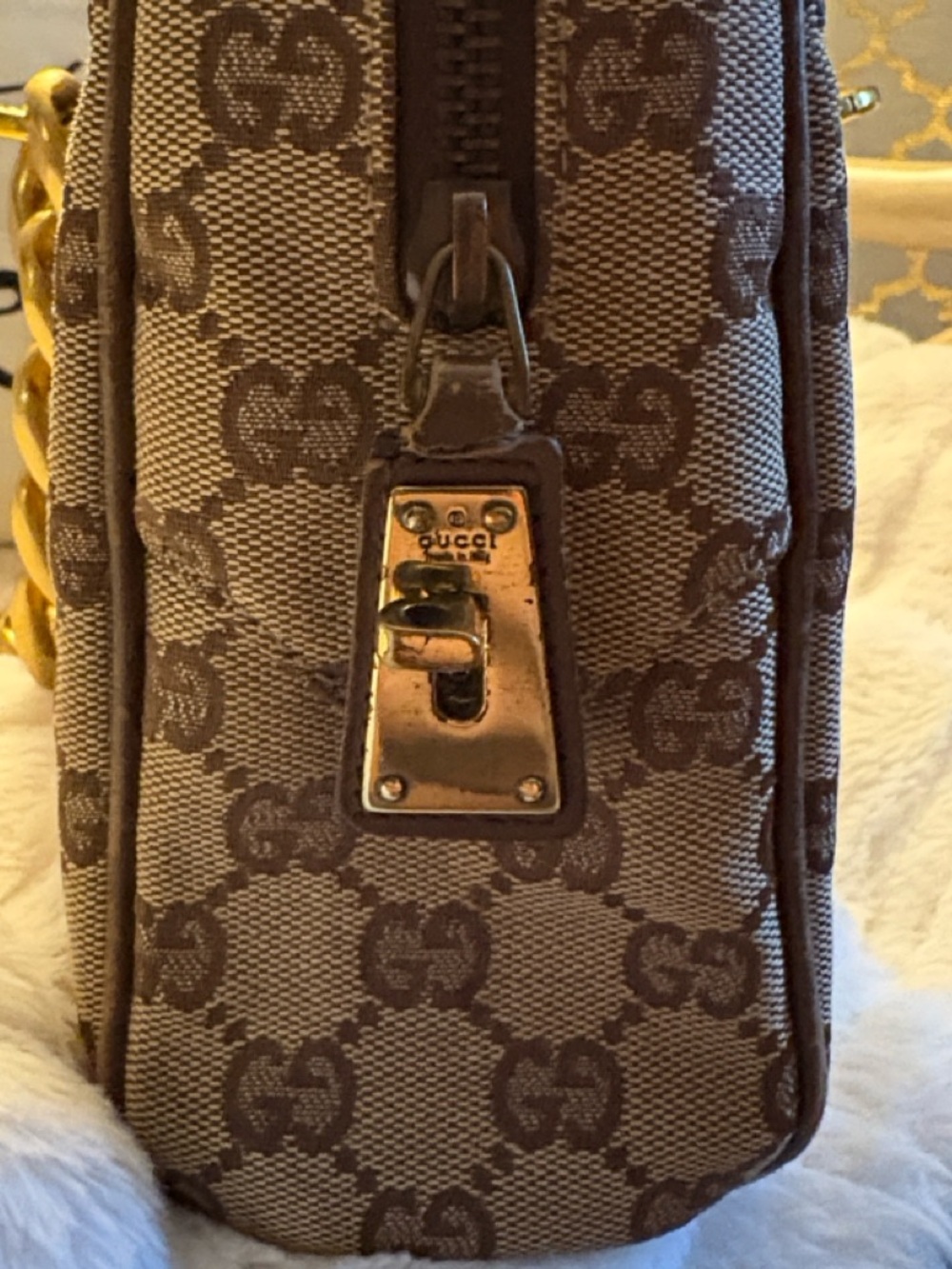 Vintage Gucci Beige GG Canvas Top-Handle Bag with Added Unbranded Gold Chains - Picture 5 of 13